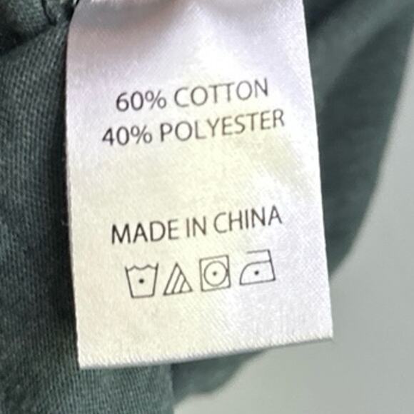 UG Apparel, Women’s Medium, Dark Green, Oversized Michigan State tee-shirt - Picture 5 of 6